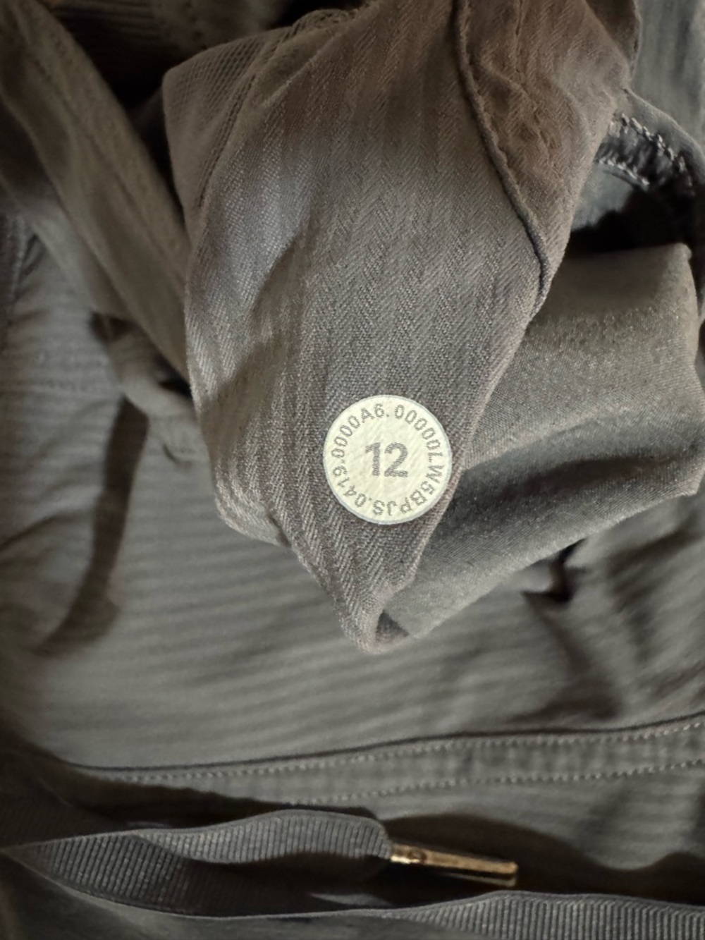 lululemon athletica Gray Women's Jogger Sweatpants - Picture 4 of 4